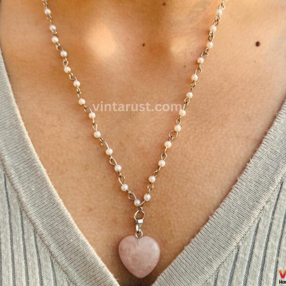 Elegant Calcite Stone Heart Pendant Necklace with Delicate Silver Chain - Picture 3 of 15